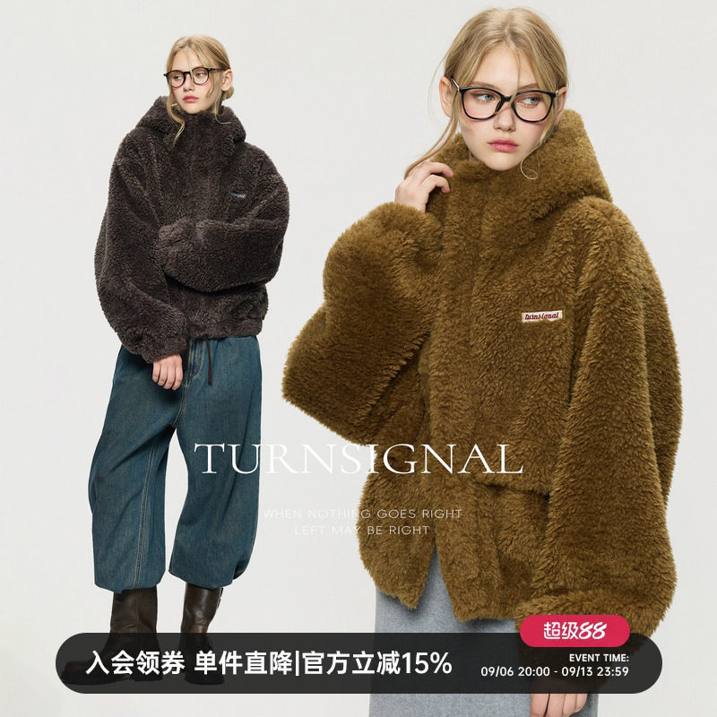 TurnSignal短款仿羊羔毛外套女连帽秋冬2025新款休闲宽松绒外套