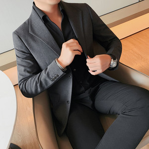XF1037-P145 单排扣两粒扣后中开叉西装男士秋季西服外套上衣修身图片