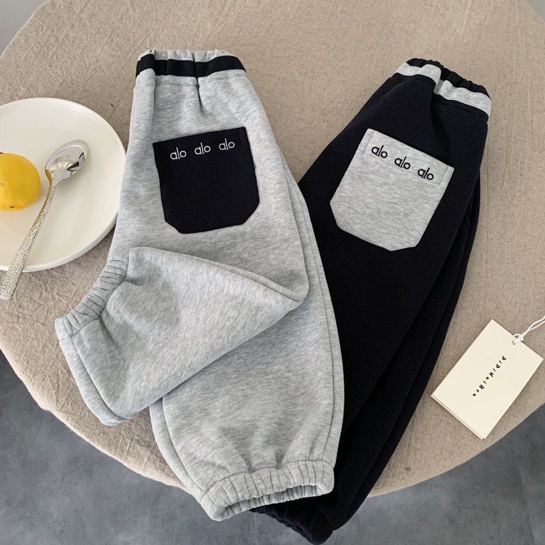 时髦个性~韩国新款男童女童拼色字母刺绣加绒保暖宝宝针织卫裤子