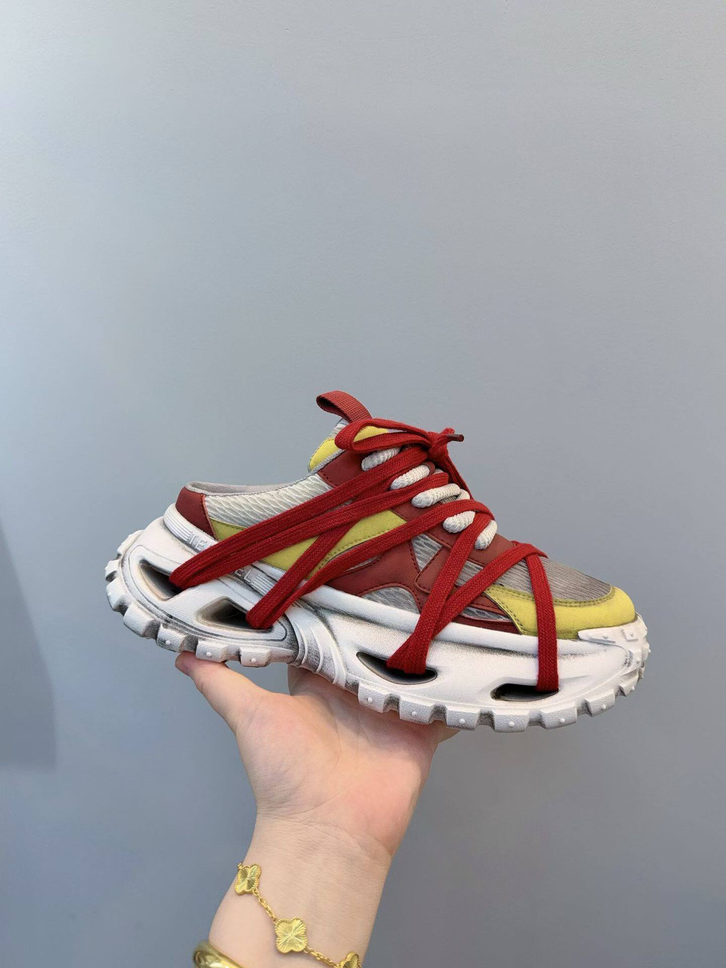 2026男款懒人拖鞋超火居家半拖老爹鞋潮牌小众厚底增高外穿包头拖