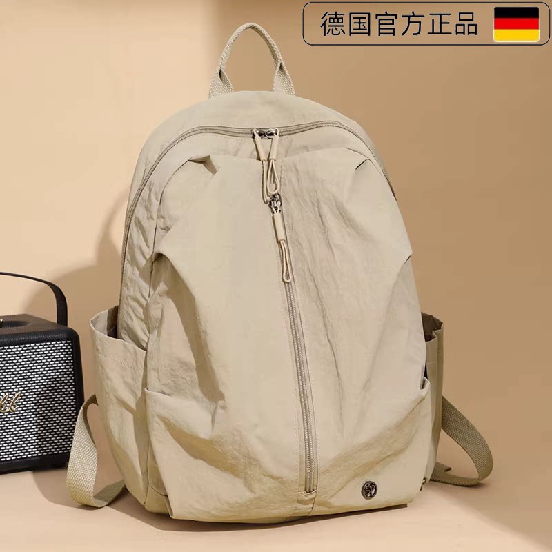 德国新款双肩包大容量防水旅游