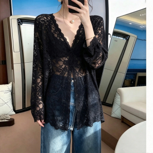 大码胖mm法式纯欲镂空蕾丝打底衫上衣女春秋宽松显瘦内搭长袖衬衫