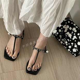 珍珠夹趾凉鞋 韩国女鞋 新方头款 子女 夏季 坡跟绊带日常细带扣链子鞋