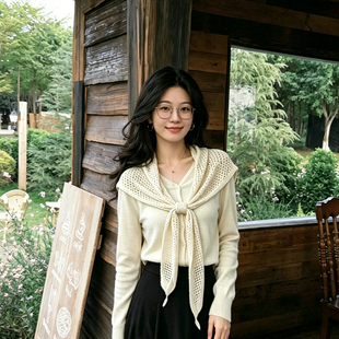 韩系V领纽扣长袖针织衫开衫女2026夏季设计感杏色两件套休闲上衣