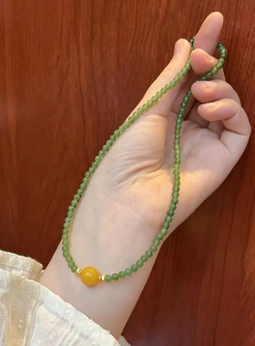 原创新款天然乌兰海碧玉项链女小众简约夏季蜜蜡锁骨链和田玉手串