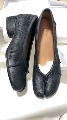 Black (Cut Pleats)
