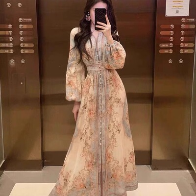 澳洲小香风单排扣印花度假连衣裙