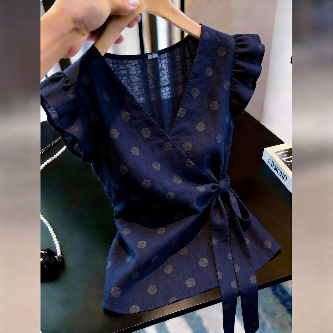 夏季波点飞飞袖V领减龄衬衫女