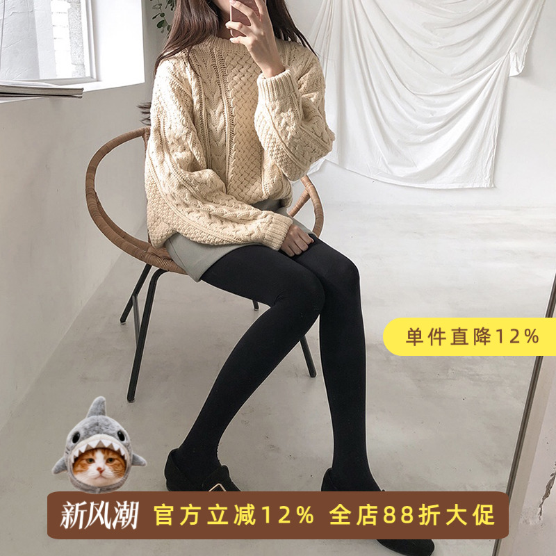 简约风微压显瘦打底袜子