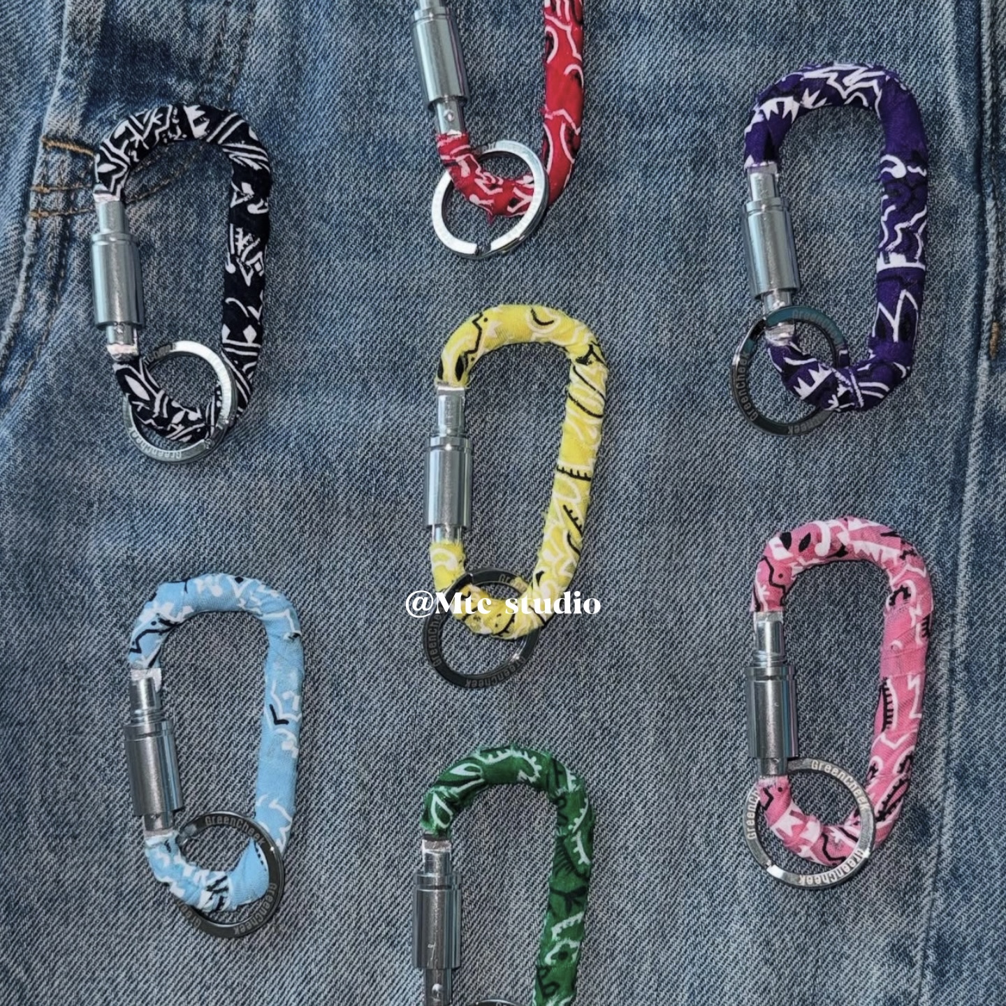 巴黎旧事格调派对风情布艺登山扣包包挂件车钥匙扣时髦个性包挂饰