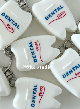 韩系ins风小众个性创意牙齿造型车钥匙扣包包挂件AirPods挂饰情侣