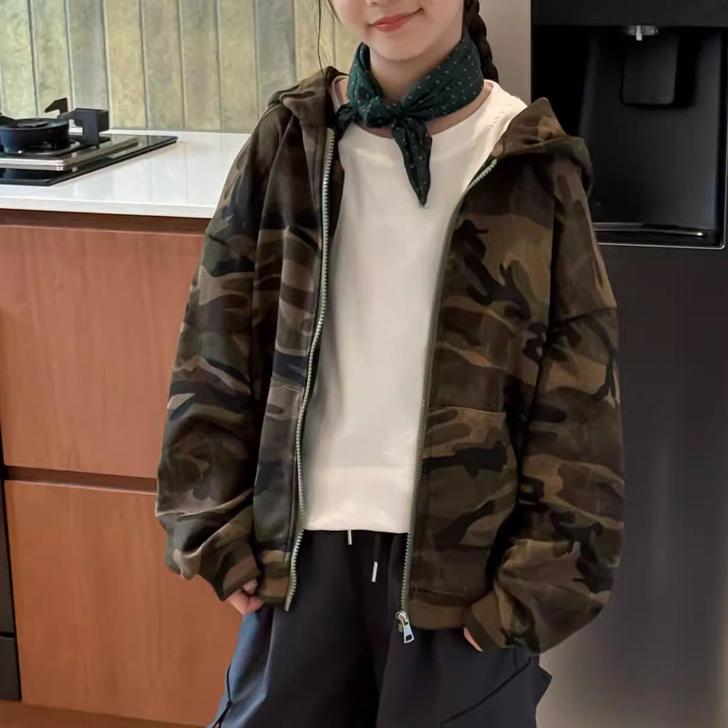 2026春季新款中大童复古个性 迷彩宽松百搭男女童连帽大卫衣外套