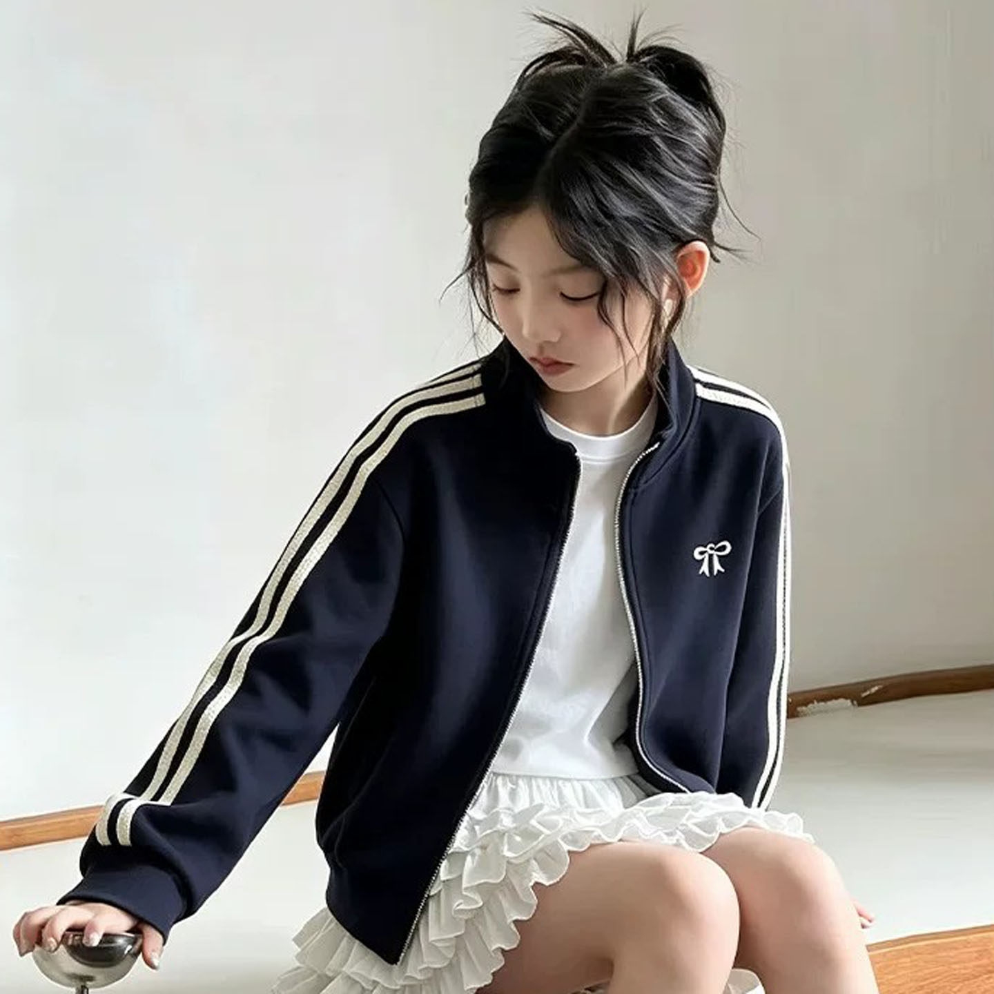 女童蝴蝶结刺绣外套休闲条纹立领