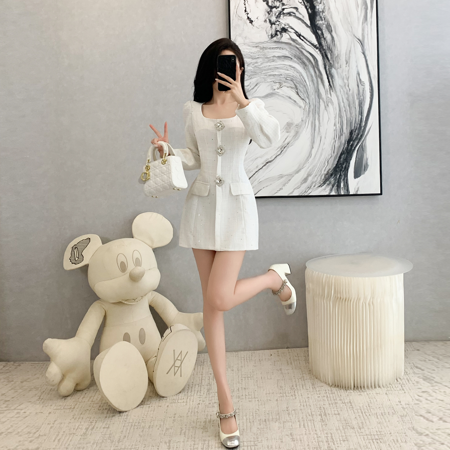 高级感小香风白色长袖连衣裙女