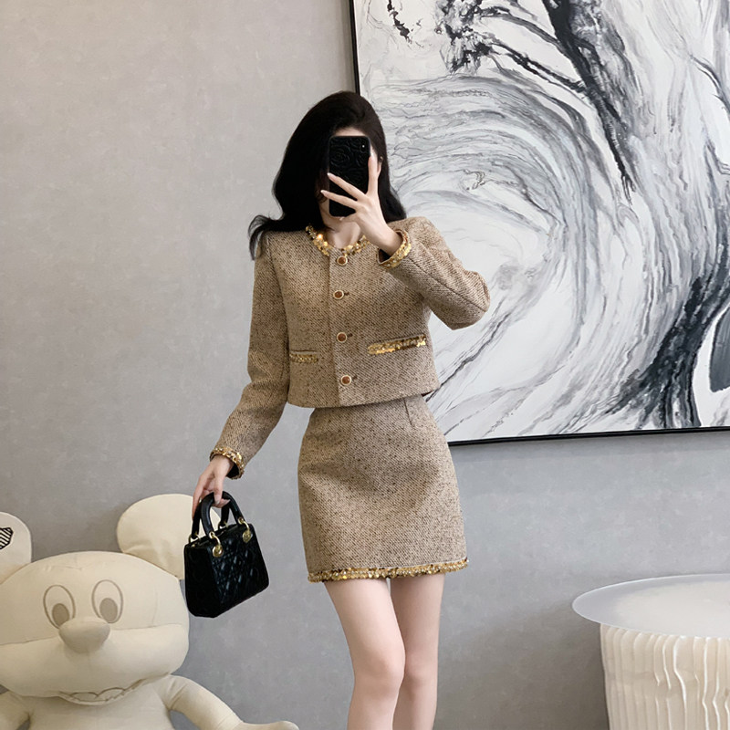 小香风编织亮片粗花呢短外套套装女秋冬圆领钉珠洋气高腰短裙套装,女装/女士精品,时尚套装,淘宝优惠券,粉丝福利购,淘宝优惠卷