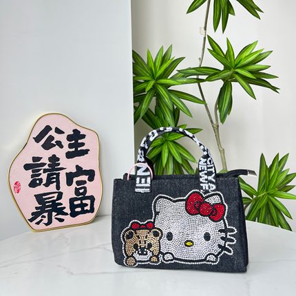 HelloKitty极光钻石女包2025夏季新款珍珠链条包轻奢单肩斜挎包
