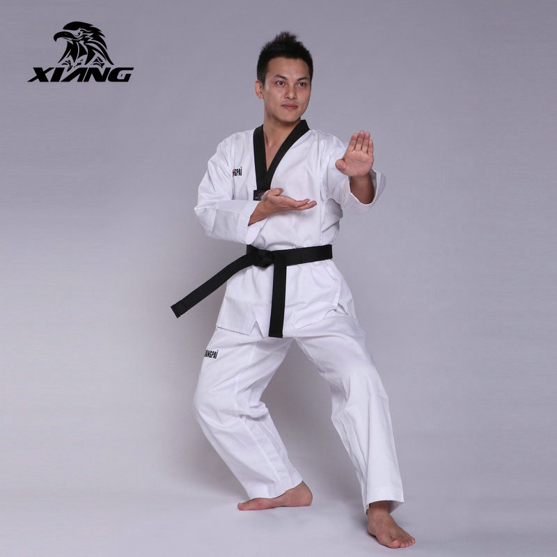 响牌竞技竖条纹跆拳道服