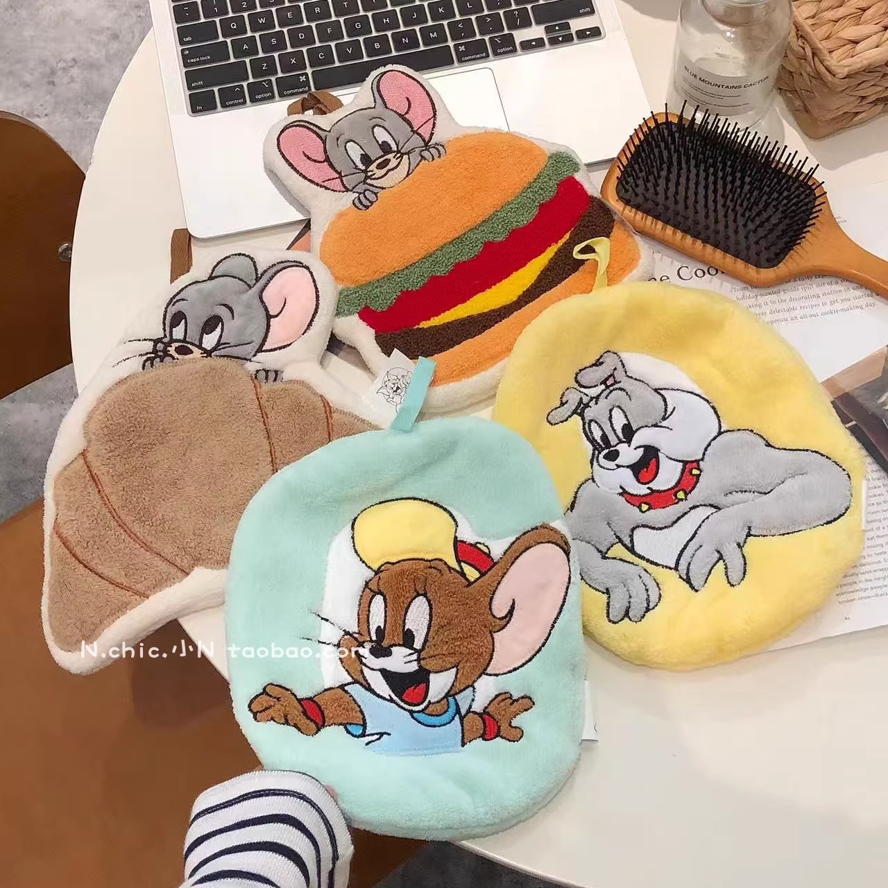 可爱卡通猫和老鼠珊瑚绒擦手巾