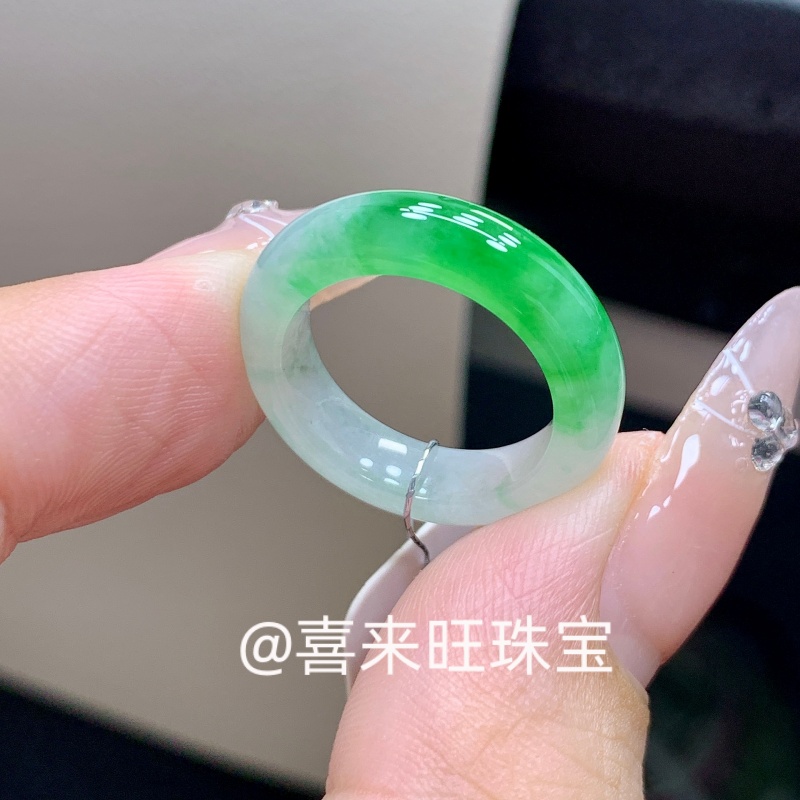 冰糯种白飘绿满阳绿玉石戒指指环