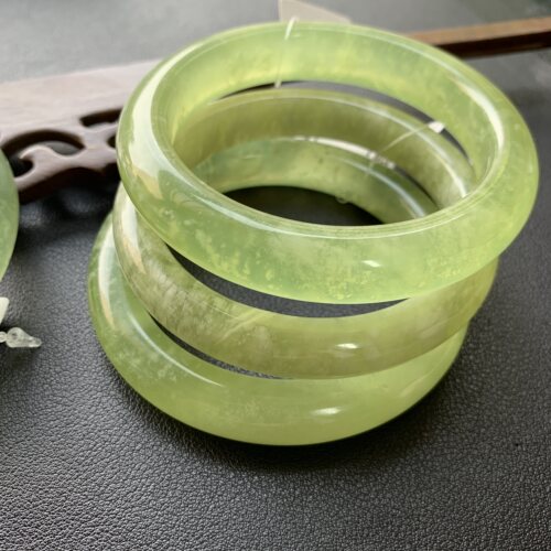 【高品青堤】f84天然岫玉手镯青苹果绿暴风雪一物一图可选