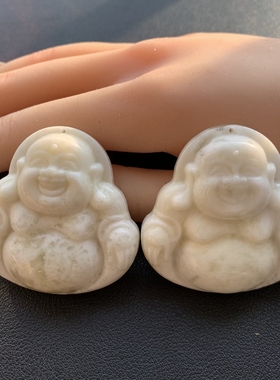天然岫玉F21白霜花白佛公弥勒佛玉石吊坠复古雕工DIY赠送挂绳