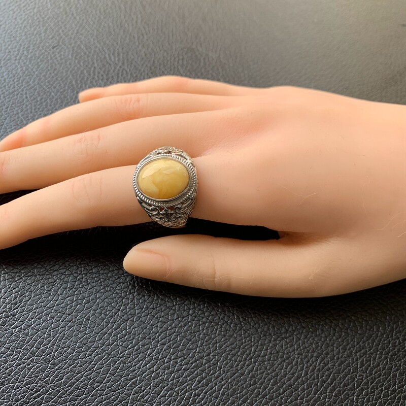 上新蜜蜡戒指女款天然琥珀活口太钢托戒面尺寸10*13.5mm4.20