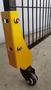 护栏门框支腿锁工业安全锁仓库车间隔离网围栏卡环卡扣连接件配件