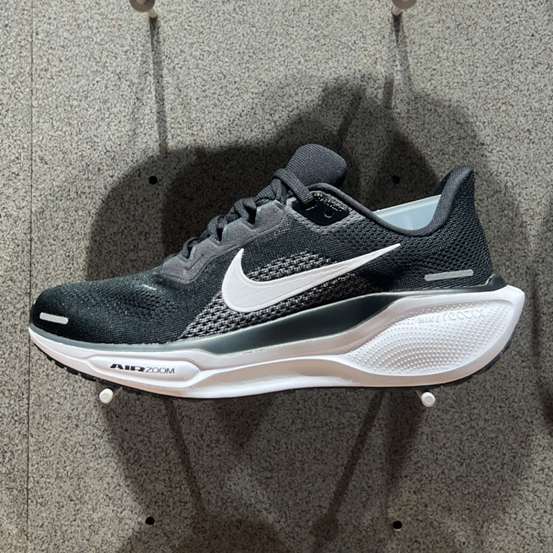 NIKE耐克女鞋2024秋季新款飞马系列缓震轻便公路跑步鞋FD2723-002