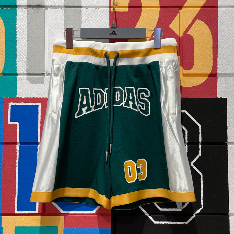 阿迪达斯三叶草男女装2024夏季新款篮球风运动休闲透气短裤JD6399