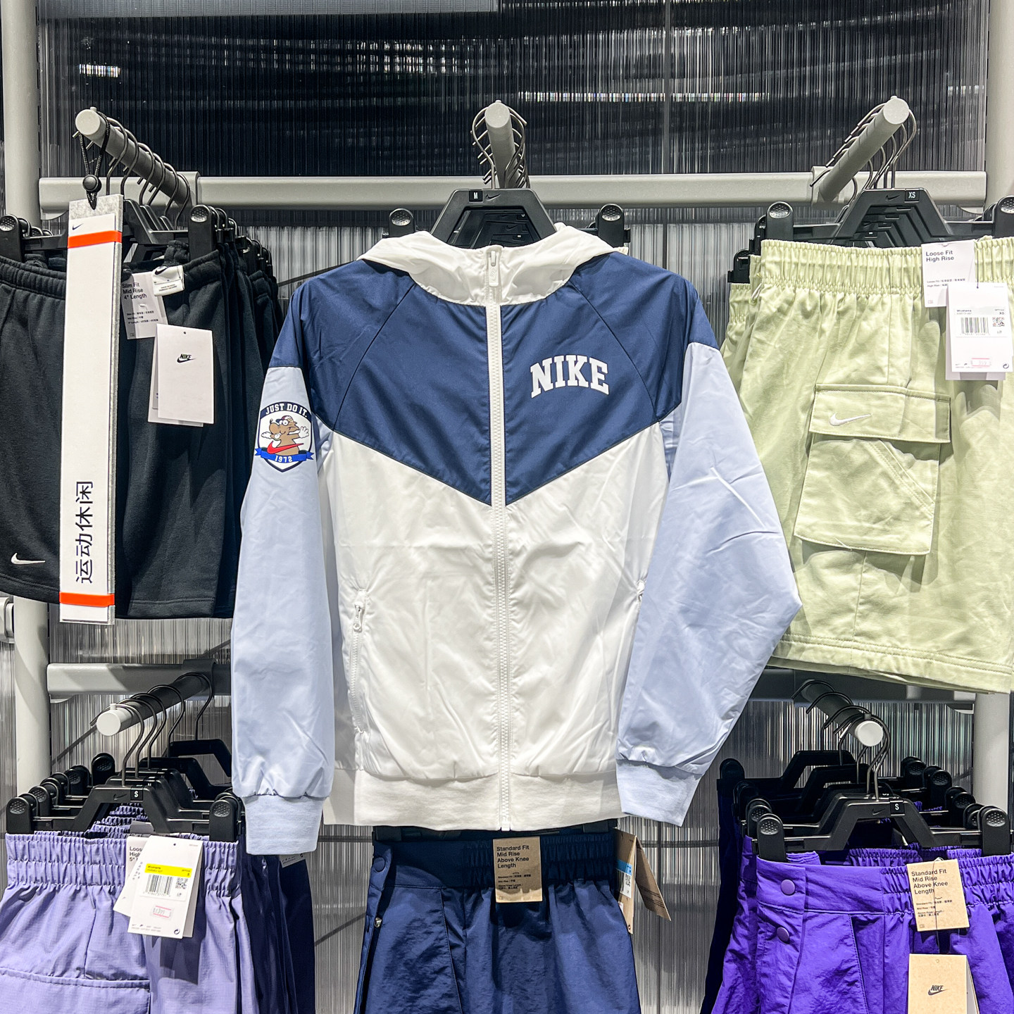 Nike耐克大童装2025秋款经典时尚出众运动休闲夹克外套IM3389-100