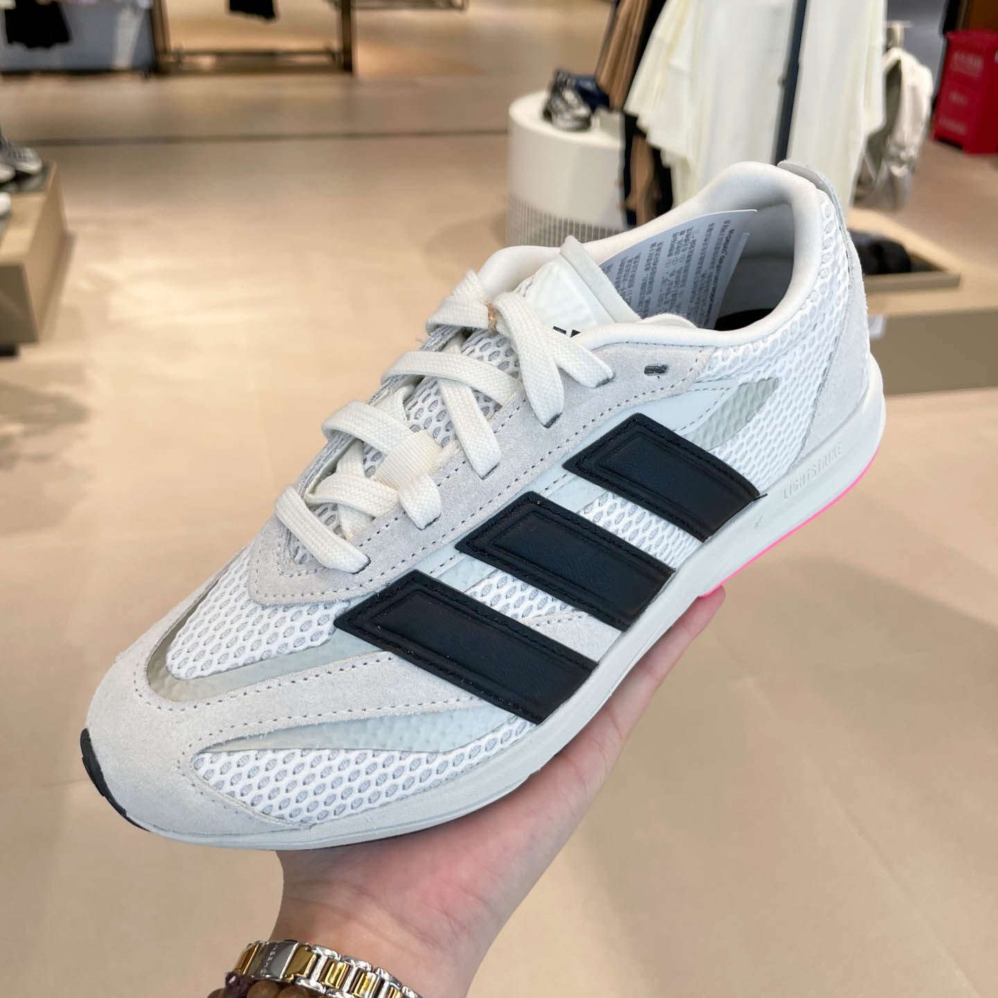 Adidas阿迪达斯女鞋2025冬款轻便透气LIGHTBLAZE运动跑步鞋JS3200