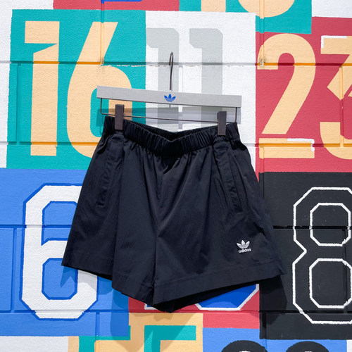 ADIDAS阿迪达斯女裤2025夏季新款简约百搭宽松运动休闲短裤JD1511
