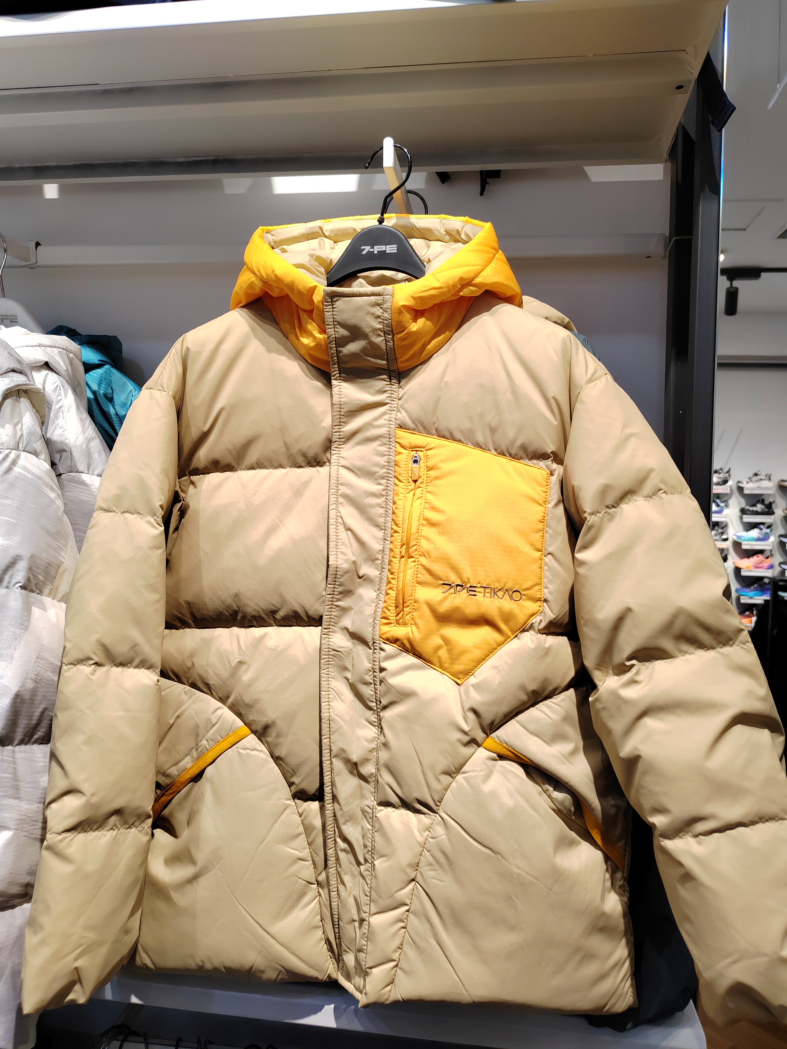 七波辉正品新款男大童131841冬装羽绒服合身款鸭绒袄实体店现货