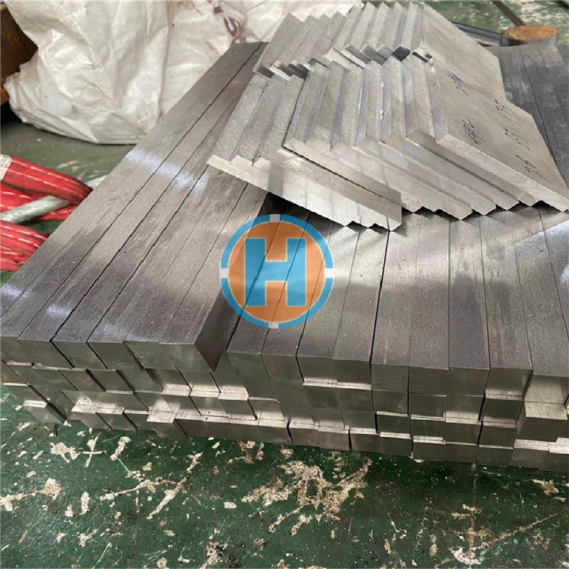 钢板切割CR5MO1V A2 CR12MOV SKD11 D2 DC53 SKD61 S136 S136H O1