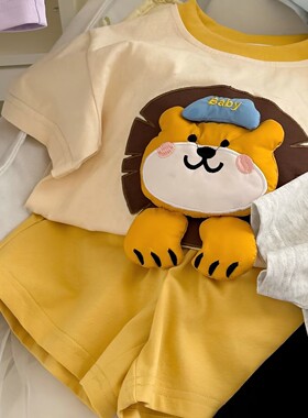 儿童夏季卡通公仔短袖短裤套装