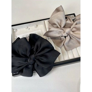 【下单立减50】赫本风大号蝴蝶结抓夹女高级感鲨鱼夹发卡头饰_jh