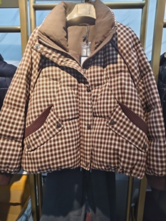 实体正品8E1082高端轻奢百搭洋气格子短款羽绒服外套2025冬新女D