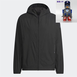 Adidas阿迪达斯 男款轻肤感凉感可收纳连帽轻风衣休闲外套 JZ8401