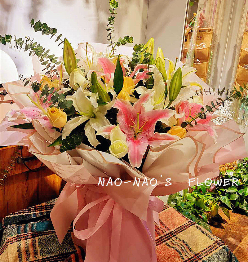 生日香水百合香槟玫瑰花束丹东同城鲜花速递东港凤城宽甸孤山花店