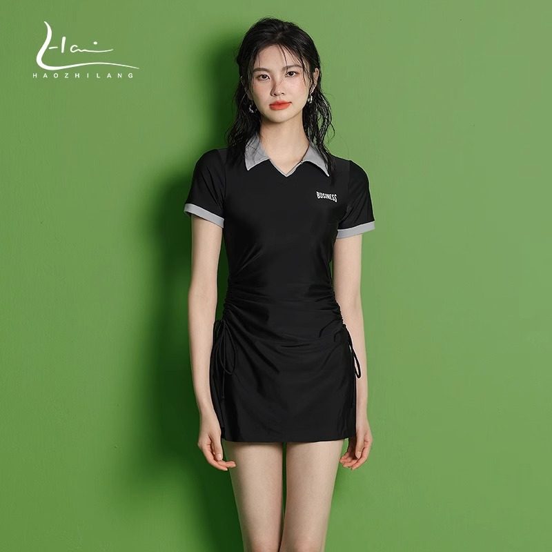 连体泳衣女士保守遮肉显瘦高级感泳装运动秋冬季新款游泳衣泡温泉