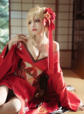 【翼方阁】定制FGOfate尼禄cos红saber振袖红和服cosplay女