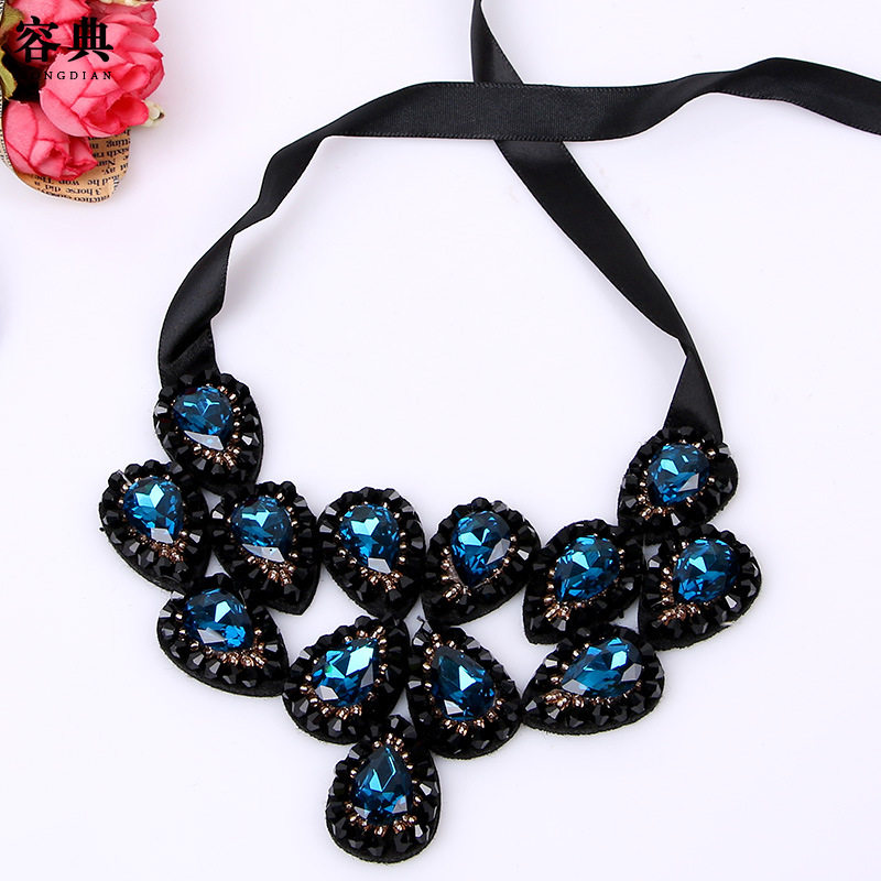 EUROPEAN AND AMERICAN RETRO COURT STYLE CRYSTAL LARGE G TONE CRYSTAL FALSE COLLAR WATER DROP SHAPE SHORT NECKLACE FAKE COLLAR