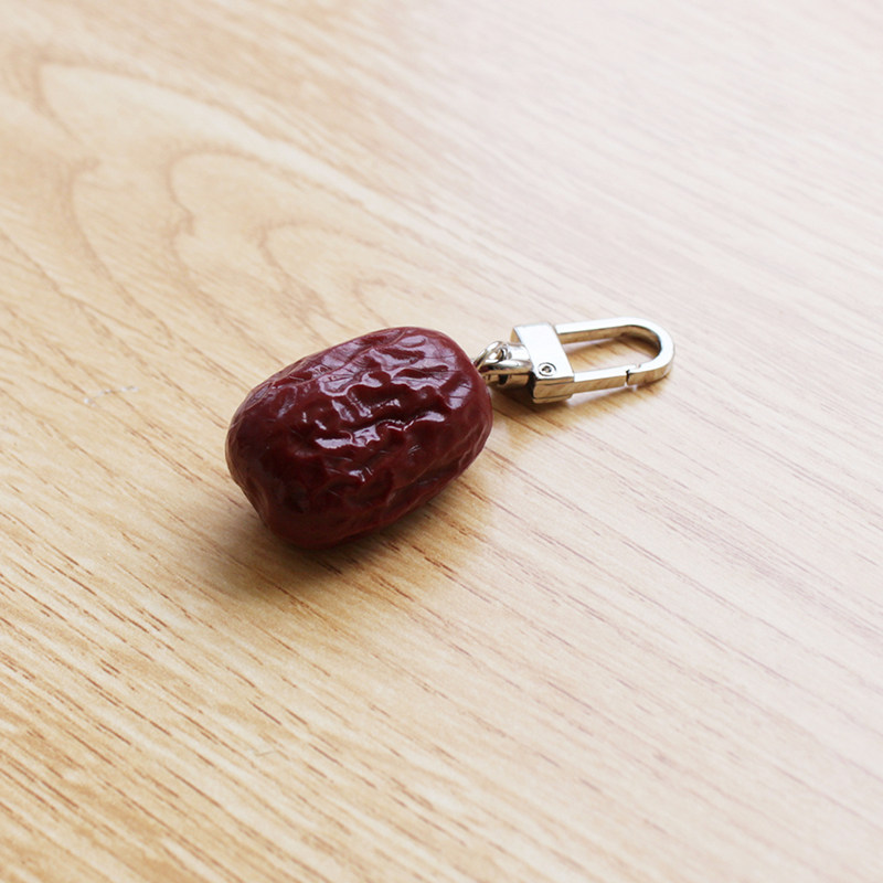 一颗新疆大红枣！仿真枣子钥匙扣学生书包挂件airpods保护套挂饰