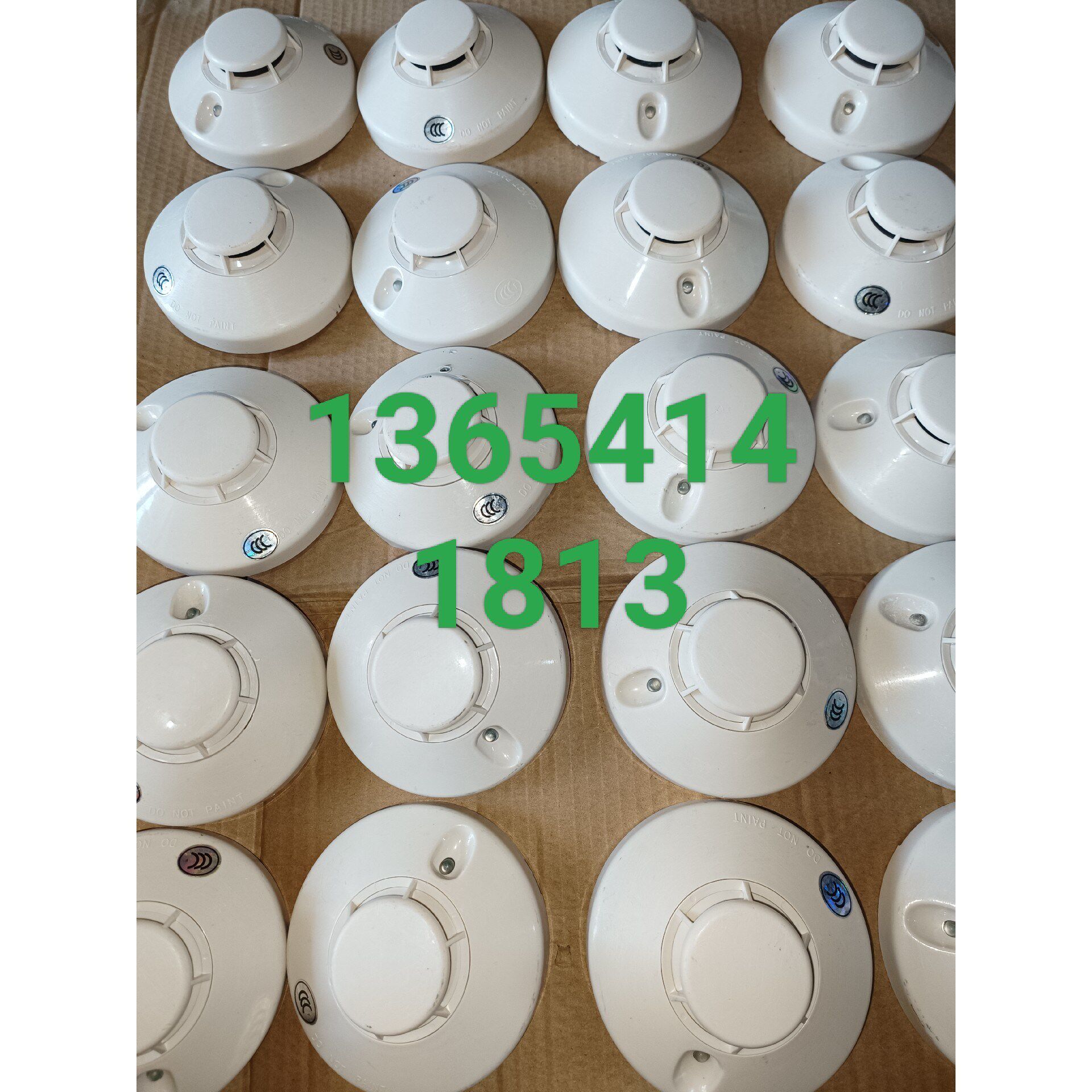 盛赛尔zm992烟感,有200套左右,实物拍摄,成色不发黄极