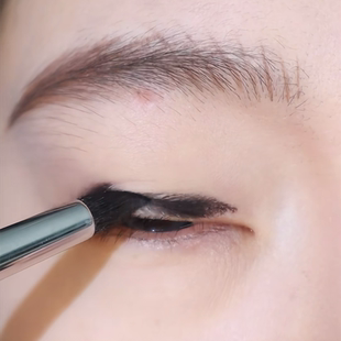 黑色才是zui美 亚裔烟熏轻欧美眼妆cosplay日常液体眼影 底色