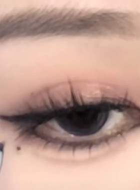 新中式清冷 黑玫瑰我悟了 砍刀扁头极细眼线胶笔04小烟熏黑色酒红