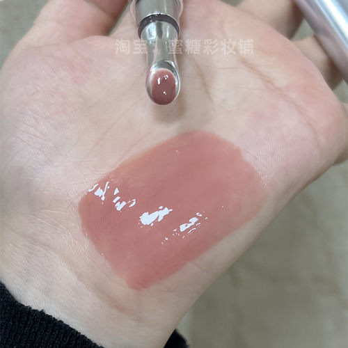 淡人心动！到底是谁在爱这种清汤寡水的东西！白开水裸色精华唇釉