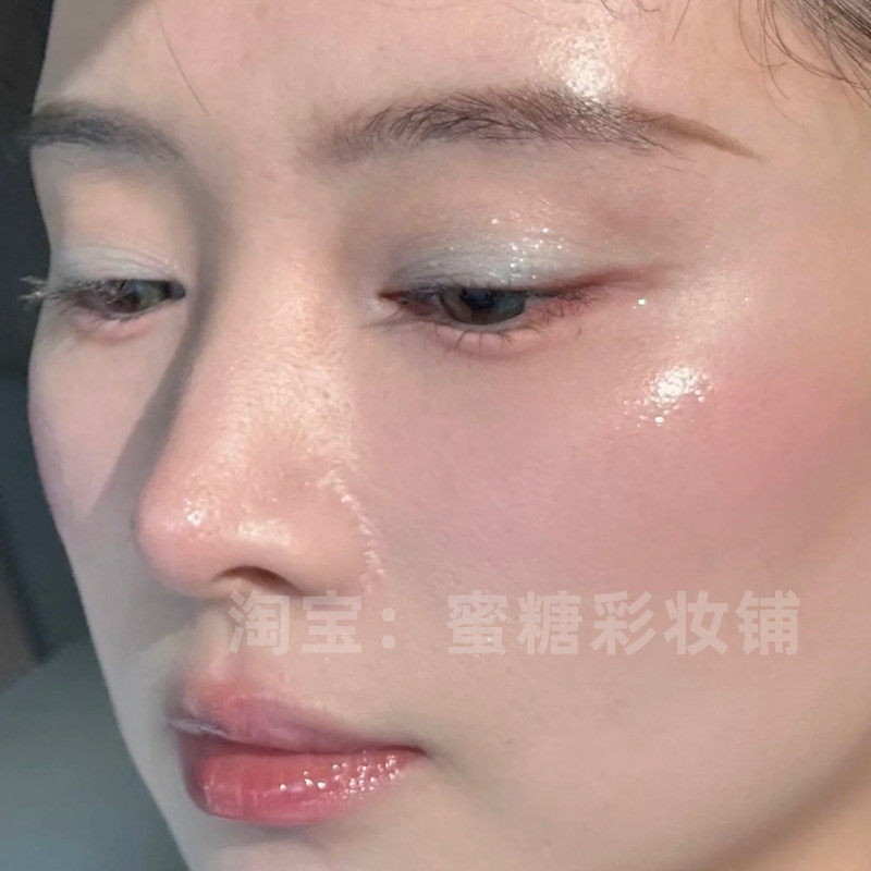 精灵湖水绿 高明度色彩感 春日彩色单色眼影细闪Kat*平替薄荷曼波