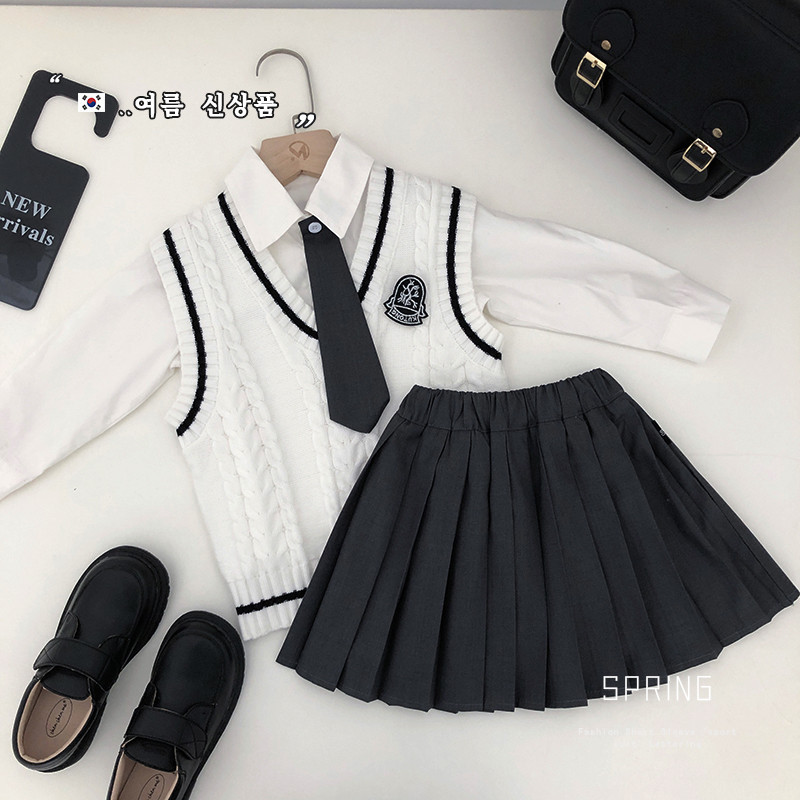 儿童学院风三件套2024秋季新款兄妹装女童毛衣背心衬衫百褶裙套装