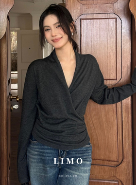 LIMO-羊毛复古极简交叉V领慵懒毛衣秋新款宽松简约针织衫8217